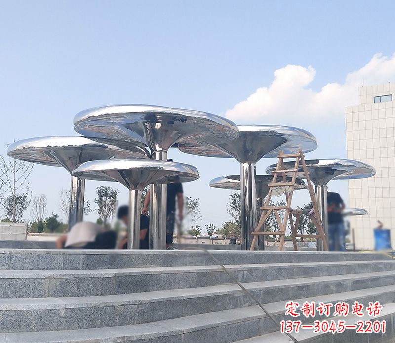 厦门艺术精美的不锈钢蘑菇公园雕塑