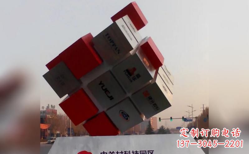 厦门不锈钢魔方雕塑艺术精灵的精彩表现