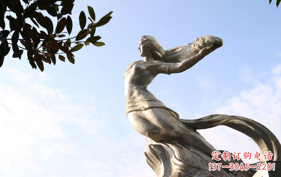 厦门女娲传承中华神话的不锈钢雕塑