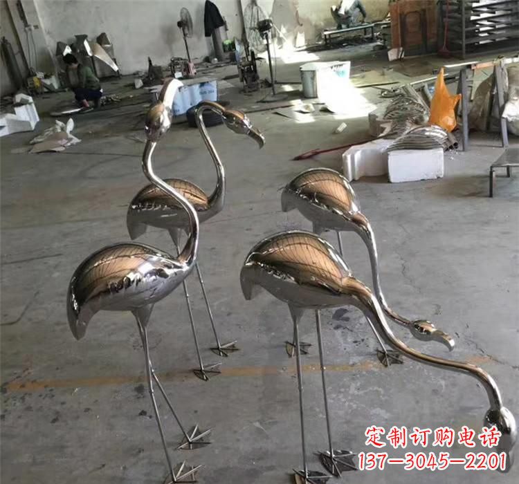 厦门不锈钢火烈鸟雕塑给家园带来灿烂的光芒