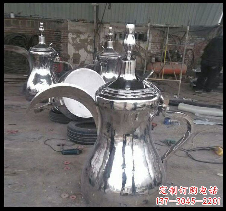 厦门不锈钢园林抽象酒壶雕塑