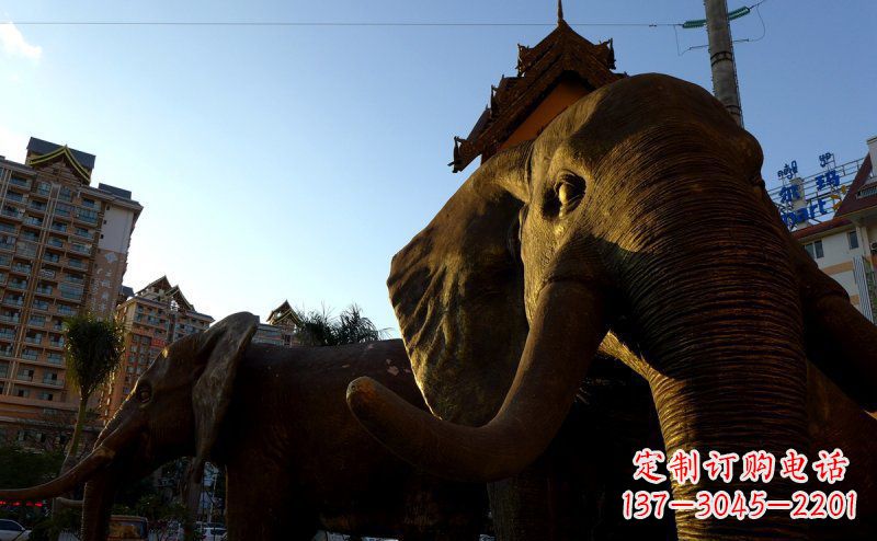 厦门步行街上的大象雕塑——给街道带来活力