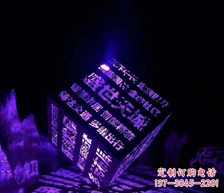 厦门发光不锈钢镂空字体艺术雕塑