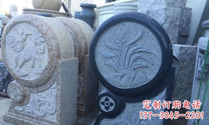 厦门传统仿古抱鼓门墩雕塑