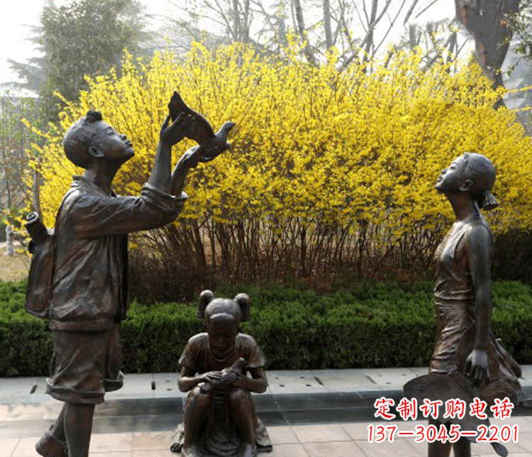 厦门精致可爱的儿童铜雕