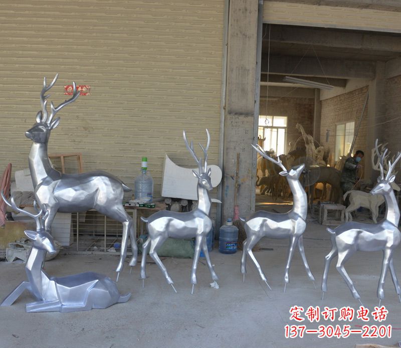 厦门不锈钢动物雕塑——鹿