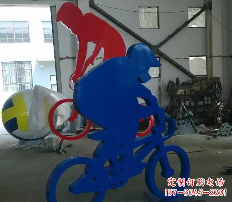 厦门公园不锈钢骑自行车运动人物雕塑