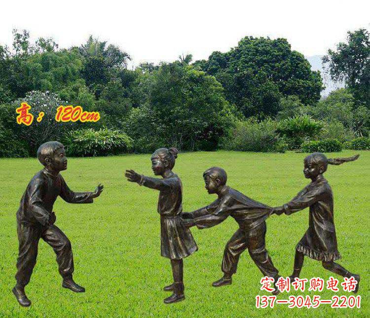 厦门公园玩老鹰捉小鸡的儿童小品铜雕 (2)