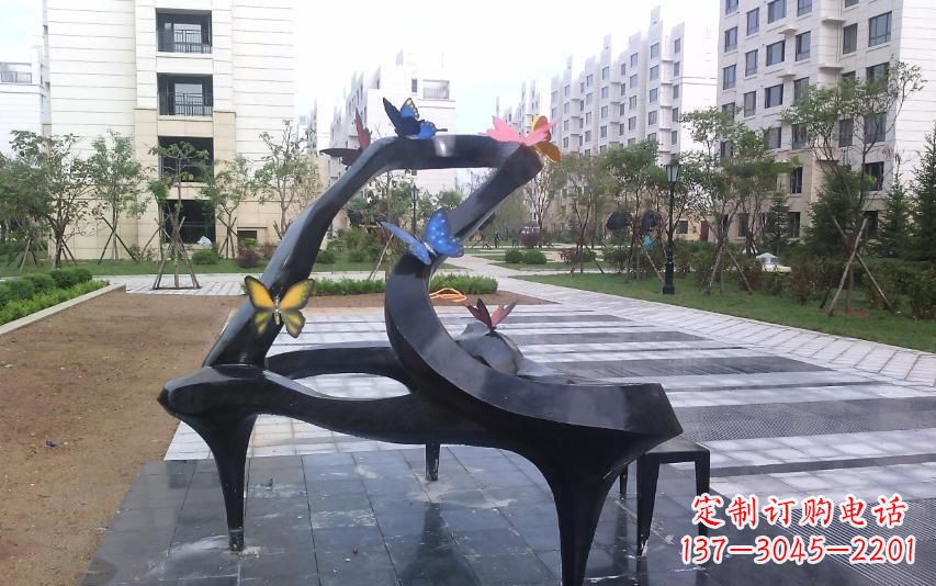 厦门高端大气不锈钢抽象钢琴雕塑