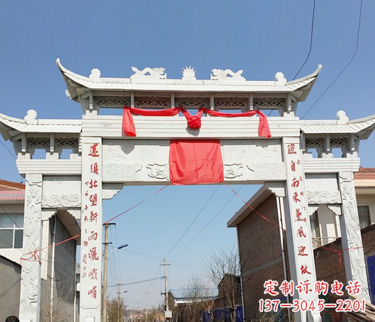 厦门汉白玉三门石牌坊石雕——精致而优雅