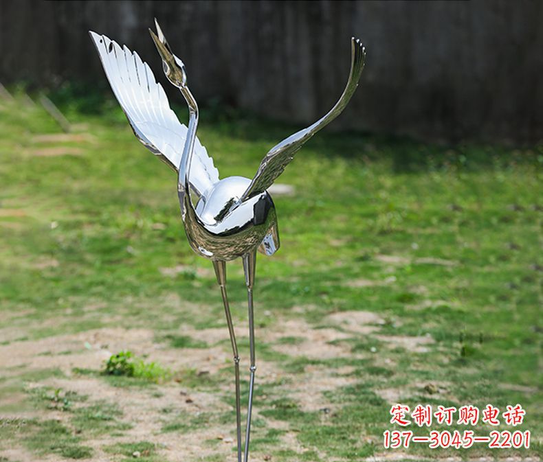 厦门高端定制丹顶鹤展翅不锈钢雕塑
