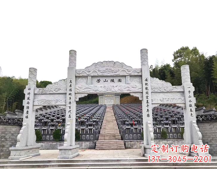厦门精致雕刻的三门石牌坊雕塑
