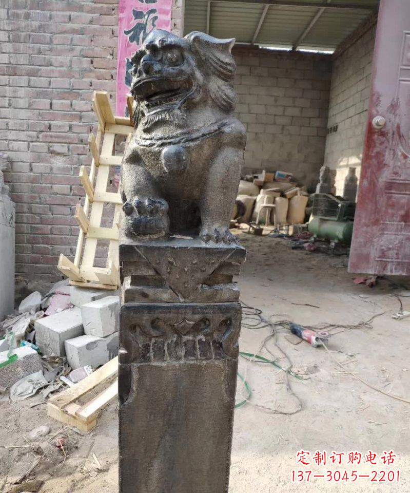 厦门狮子拴马雕塑，展现力量之美