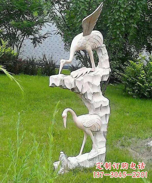 厦门石雕仙鹤鲤鱼
