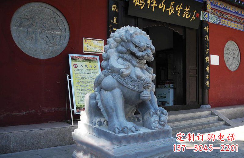 厦门石狮子寺庙门口石雕
