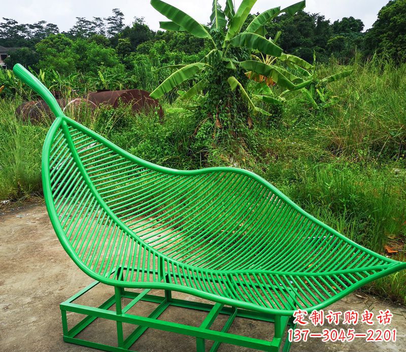 厦门树叶不锈钢景观雕塑