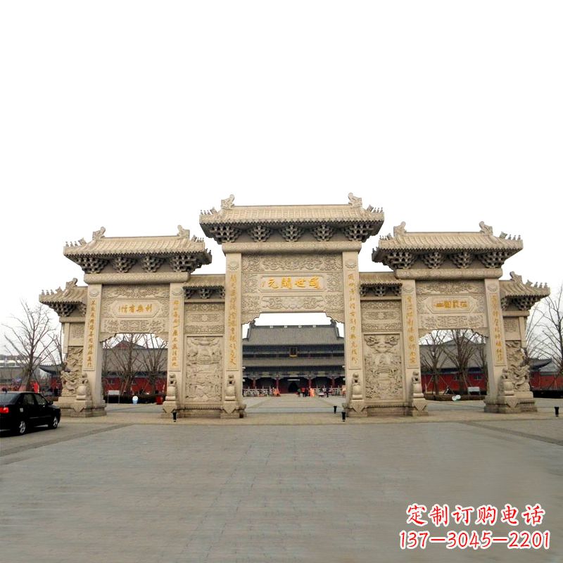 厦门寺院景区石雕牌坊