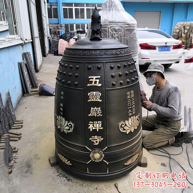 厦门寺院铜钟